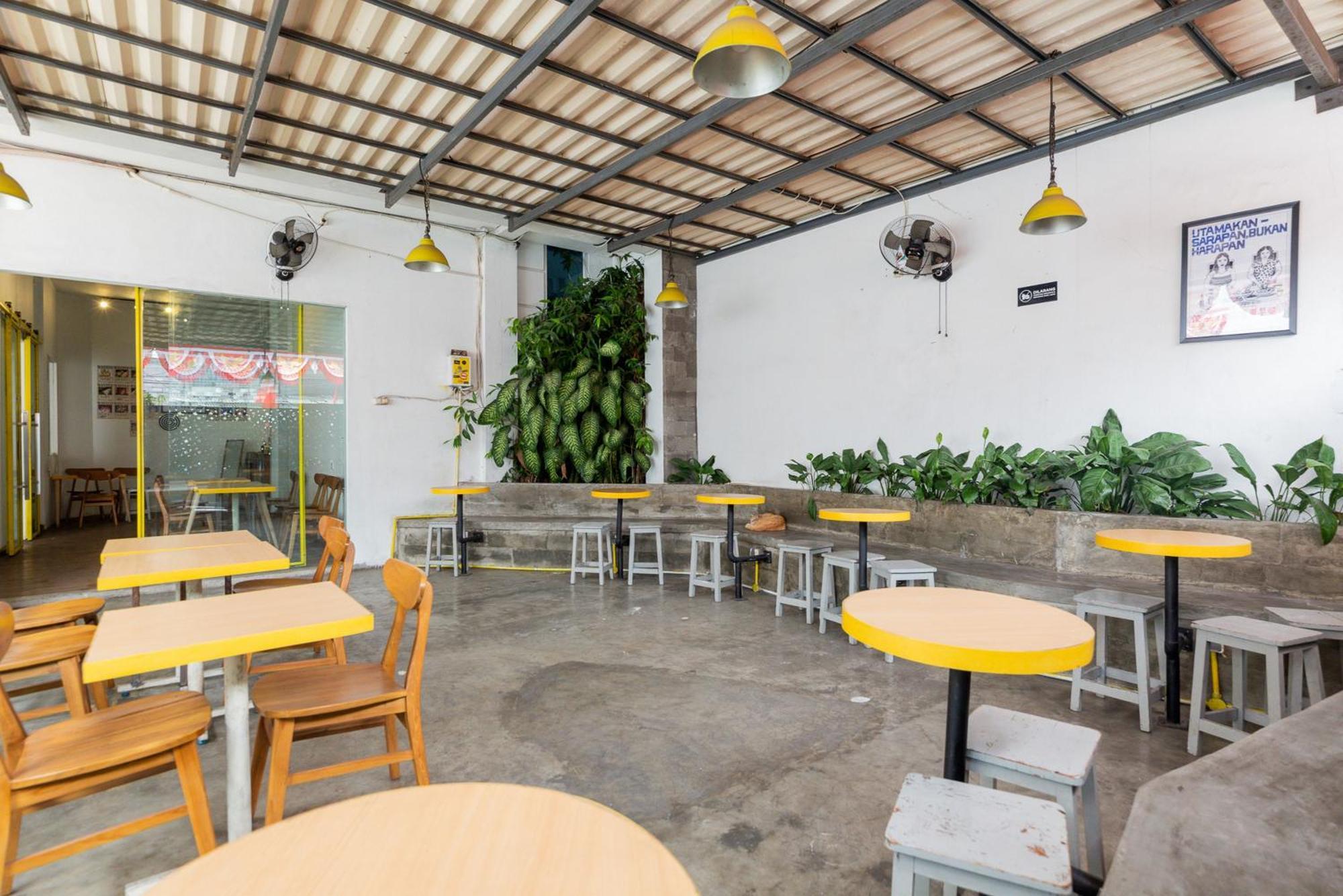 Reddoorz Plus Syariah Near Mall Pondok Indah Jakarta Luaran gambar
