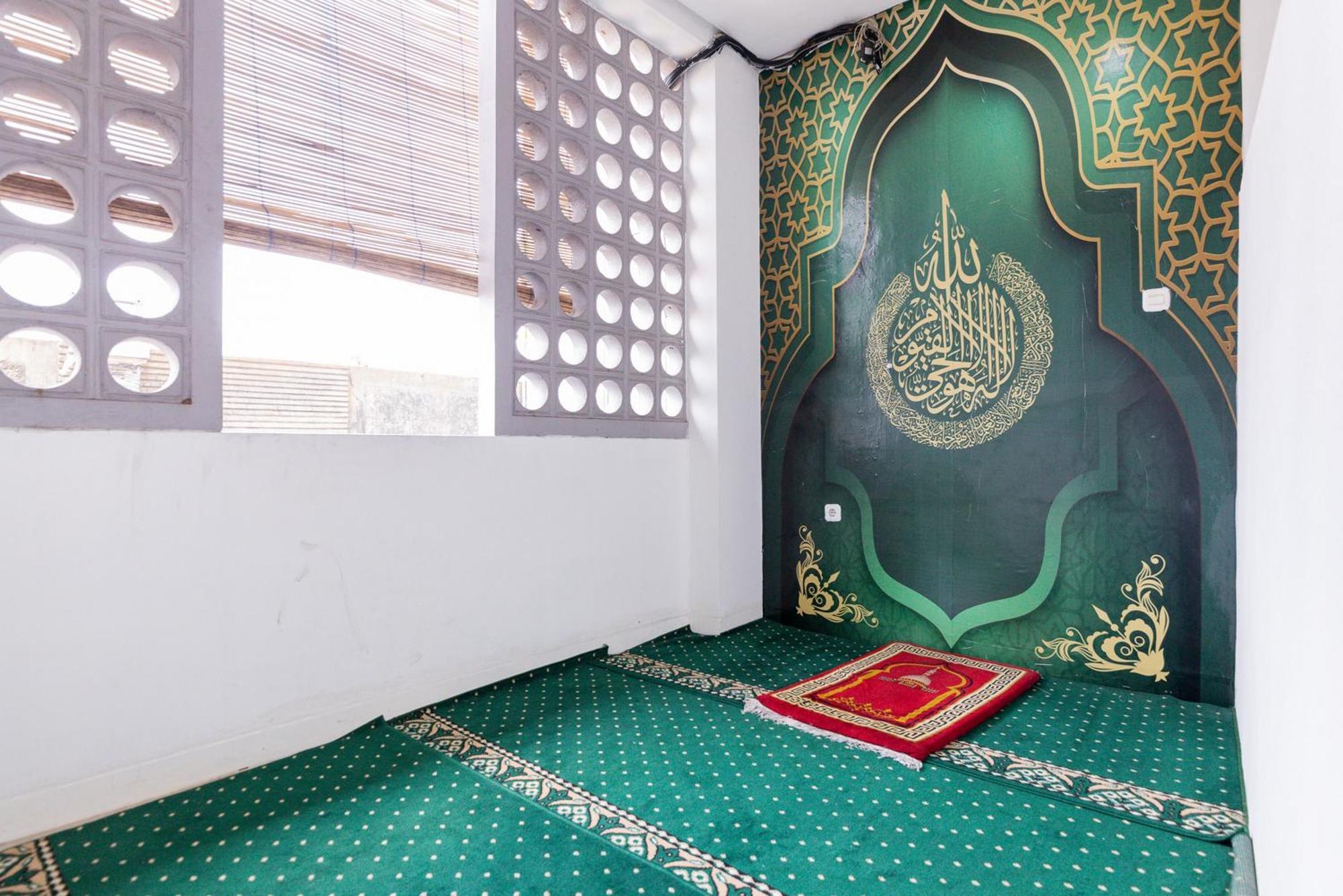 Reddoorz Plus Syariah Near Mall Pondok Indah Jakarta Luaran gambar